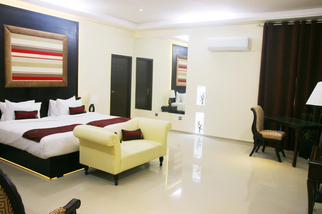 Hotel Grand Enclave Lahore Exterior foto