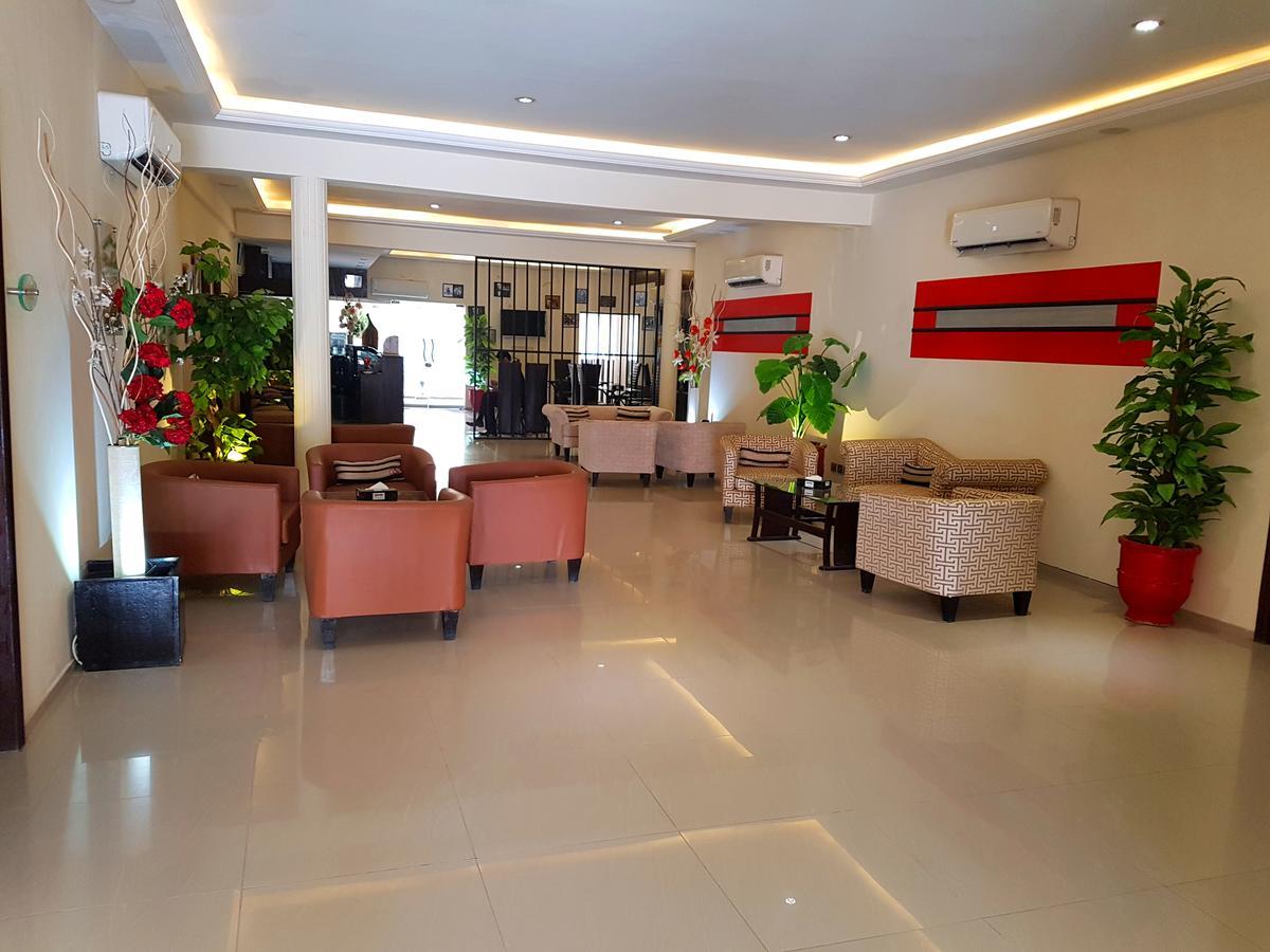 Hotel Grand Enclave Lahore Exterior foto