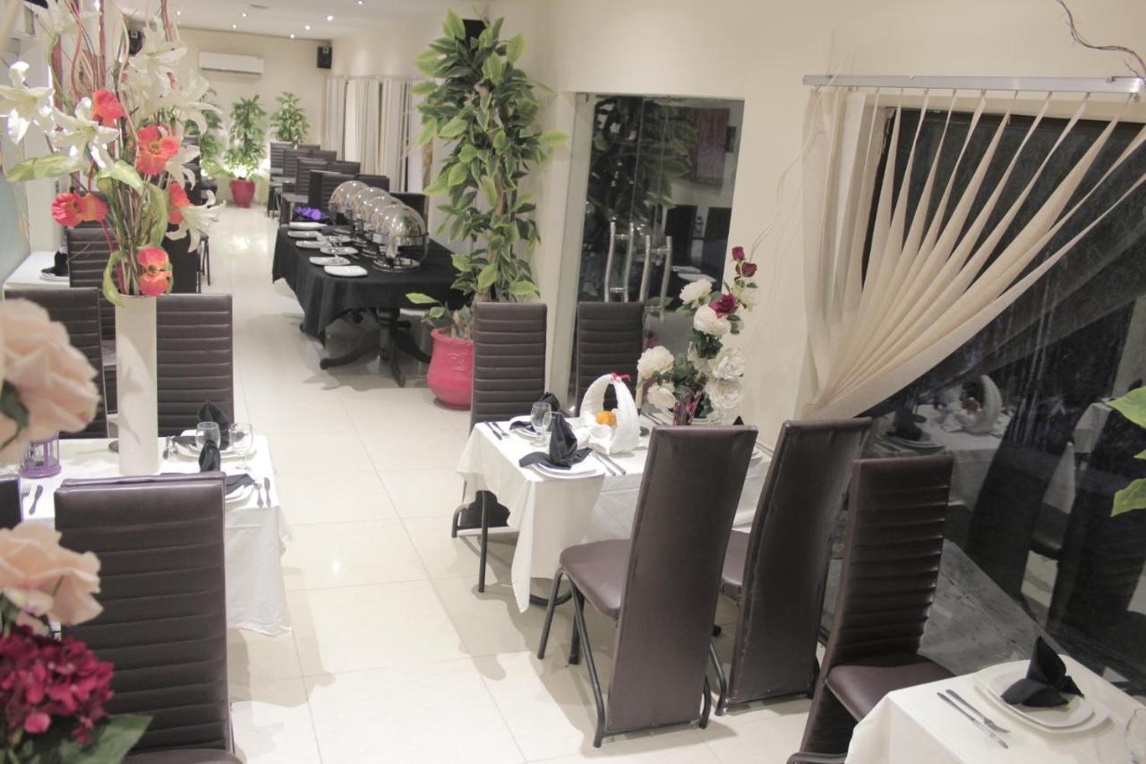 Hotel Grand Enclave Lahore Exterior foto
