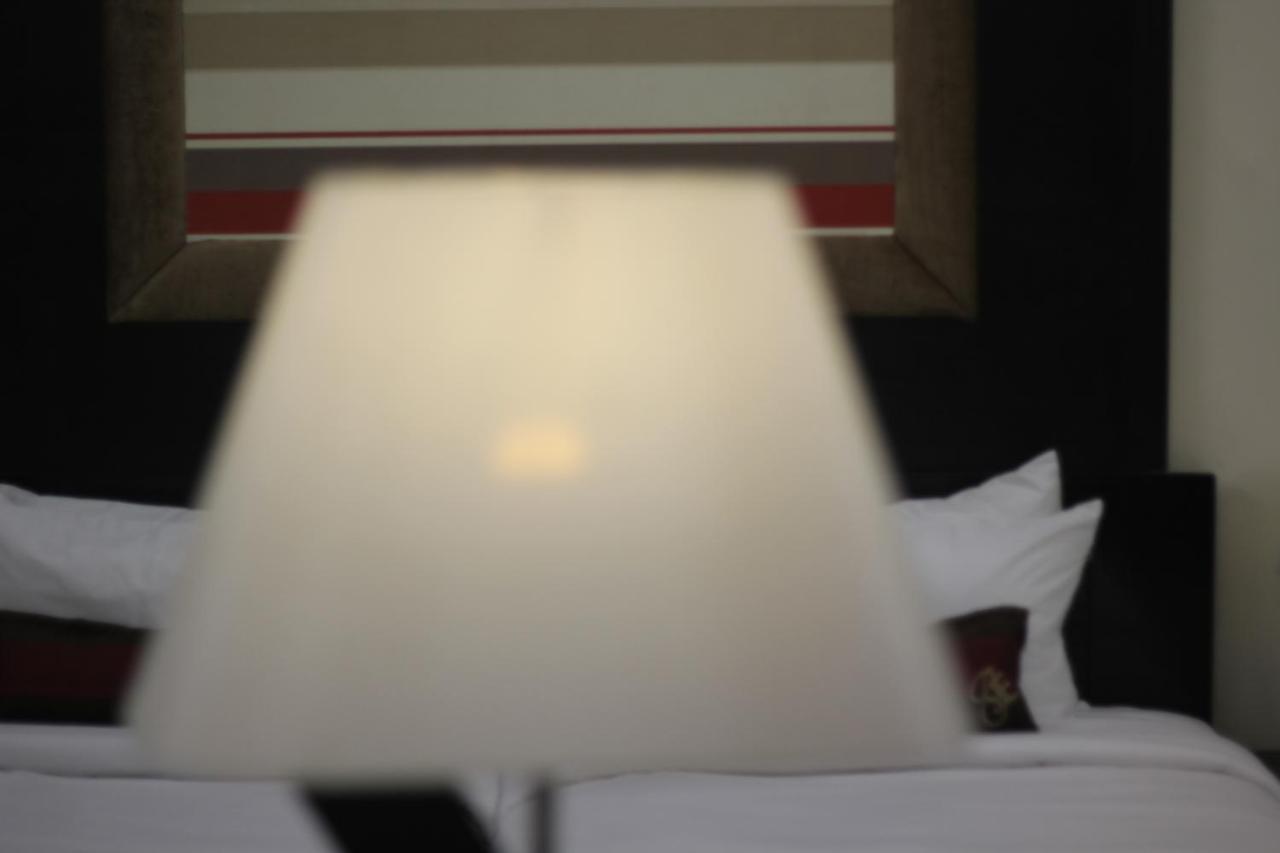 Hotel Grand Enclave Lahore Zimmer foto