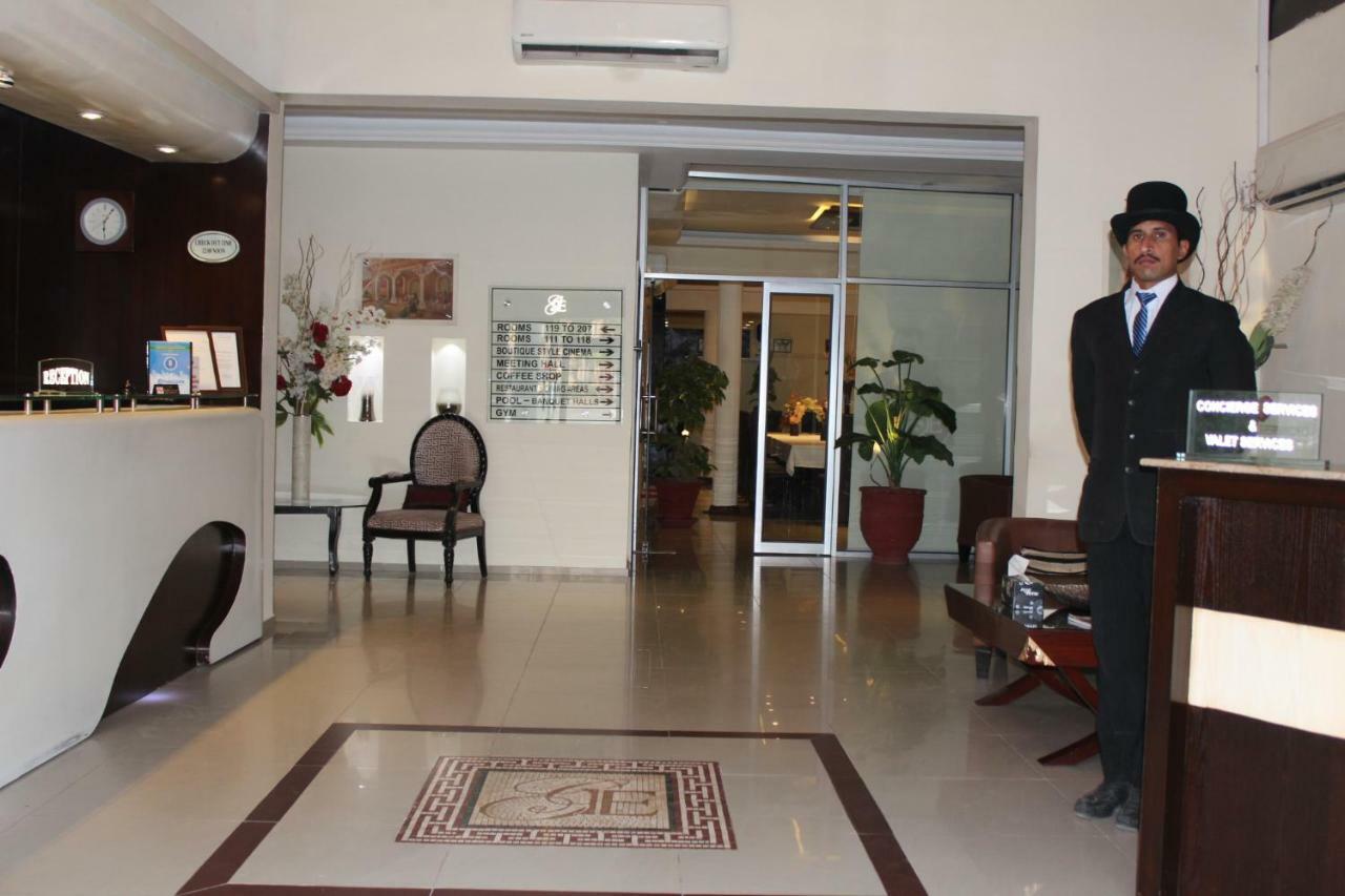 Hotel Grand Enclave Lahore Exterior foto